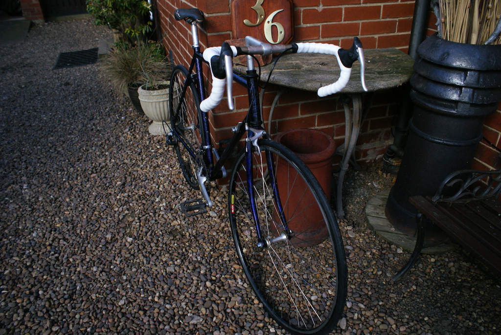 0 Unknown Vintage frame, shimano exage, New tyres and tape.