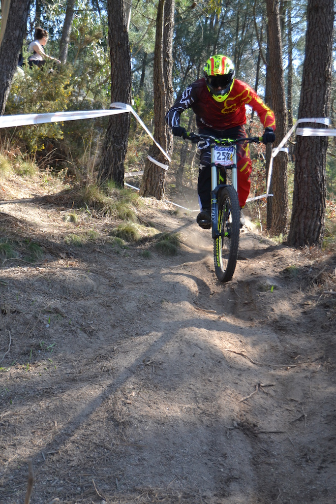 Campeonato Regional do Minho DHI 2015 - Armil, Fafe