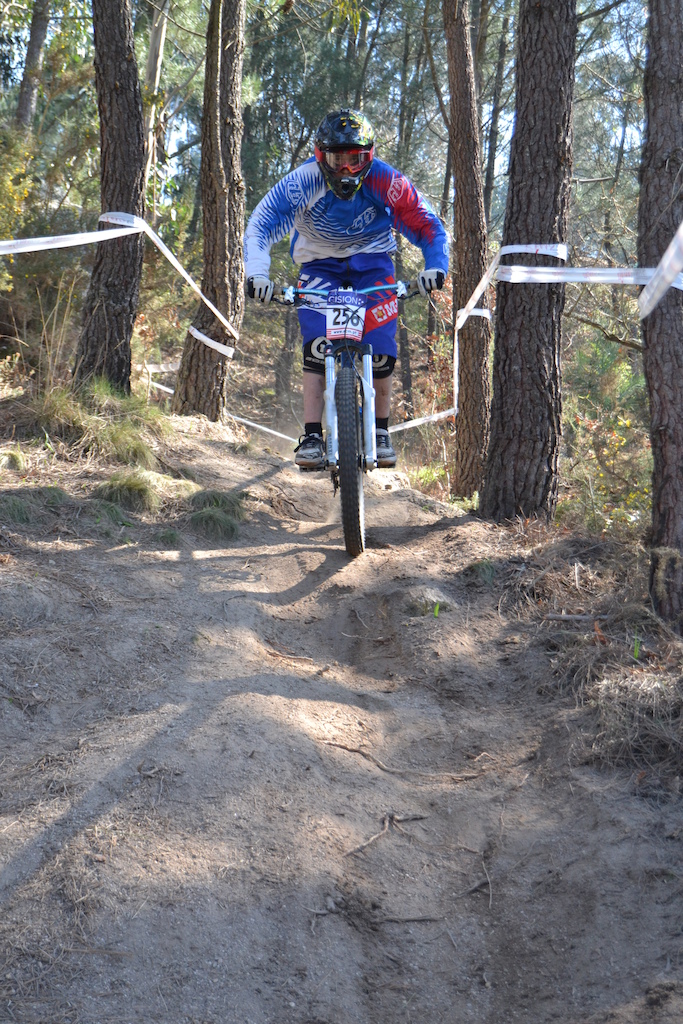 Campeonato Regional do Minho DHI 2015 - Armil, Fafe