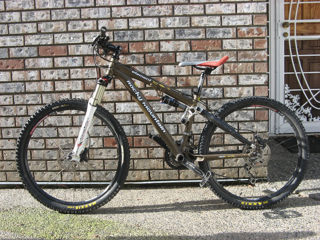 2011 rocky mountain element