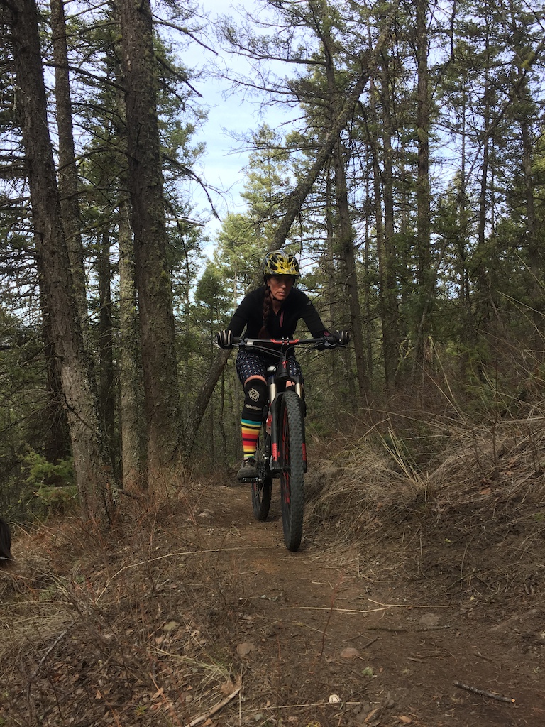 Beth on her new Specialized Evo Comp 29er