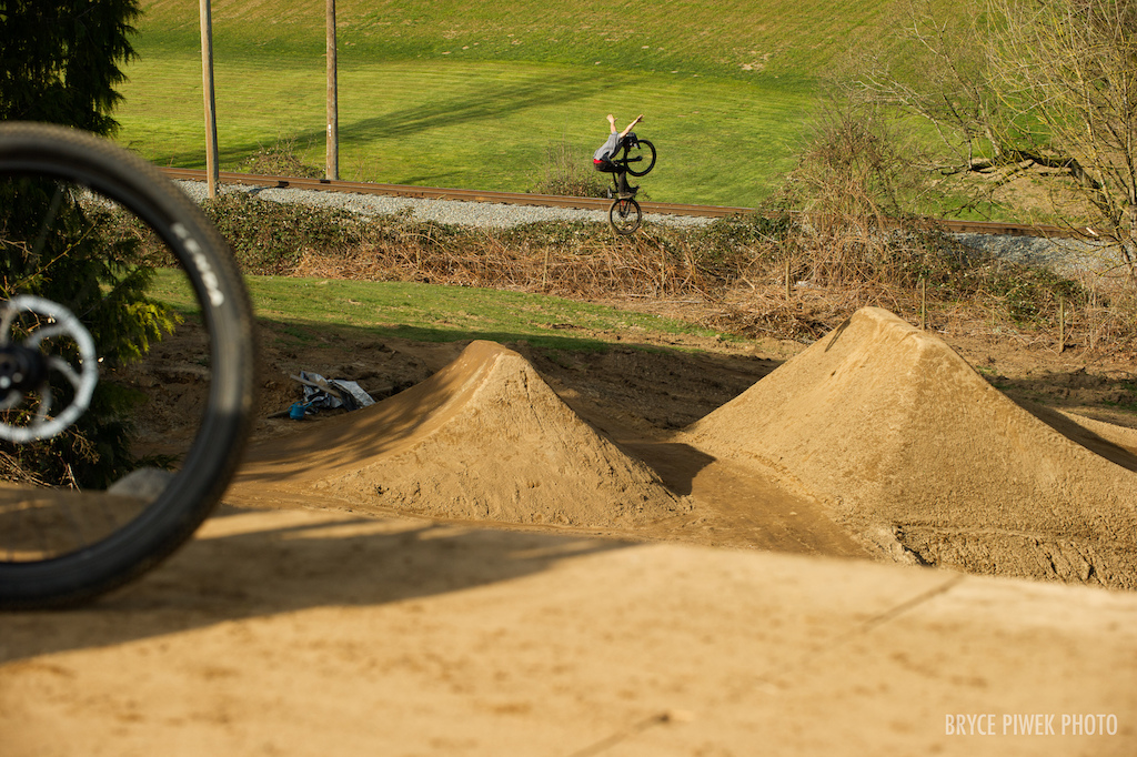 Dustin Gilding s Spring Jump Jam 2015