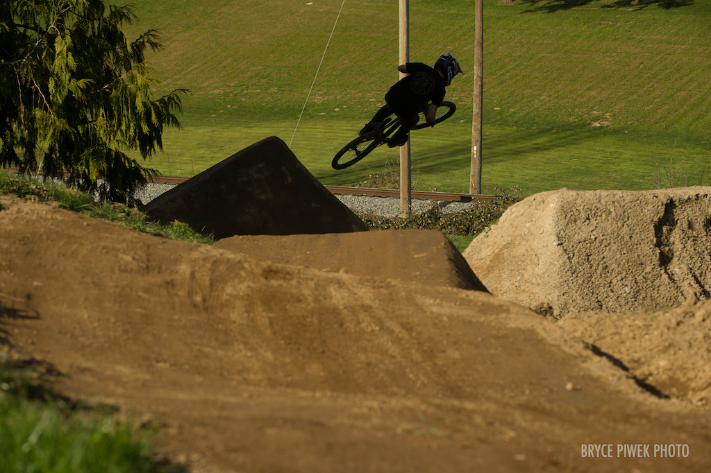 Dustin Gilding s Spring Jump Jam 2015