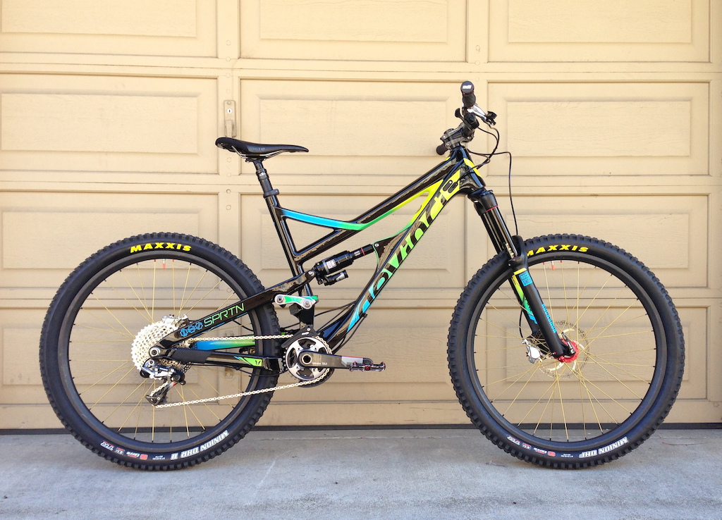 2015 Devinci Spartan carbon.
Pike RCT3.
Monarch Plus Debonair rear shock.
Full XX1 drivetrain.
Formula RO brakes.
Hadley hubs with Ti spokes and Light Bicycle rims.
Reverb stealth with Silverado SLT seat.
Maxxis rubber or course.
29lbs 4oz