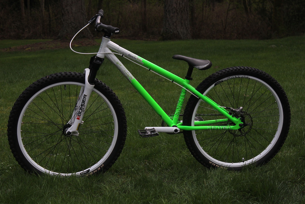 Commencal Absolute CG Edition