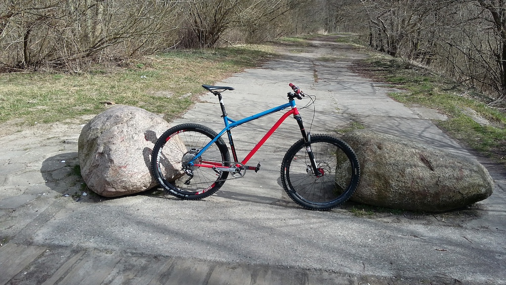 My new bike for this season.
Not yet finished.