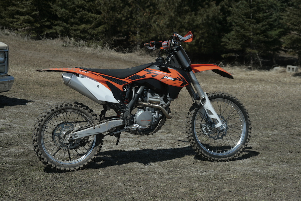 The KTM got nice and dirty this weekend. :)