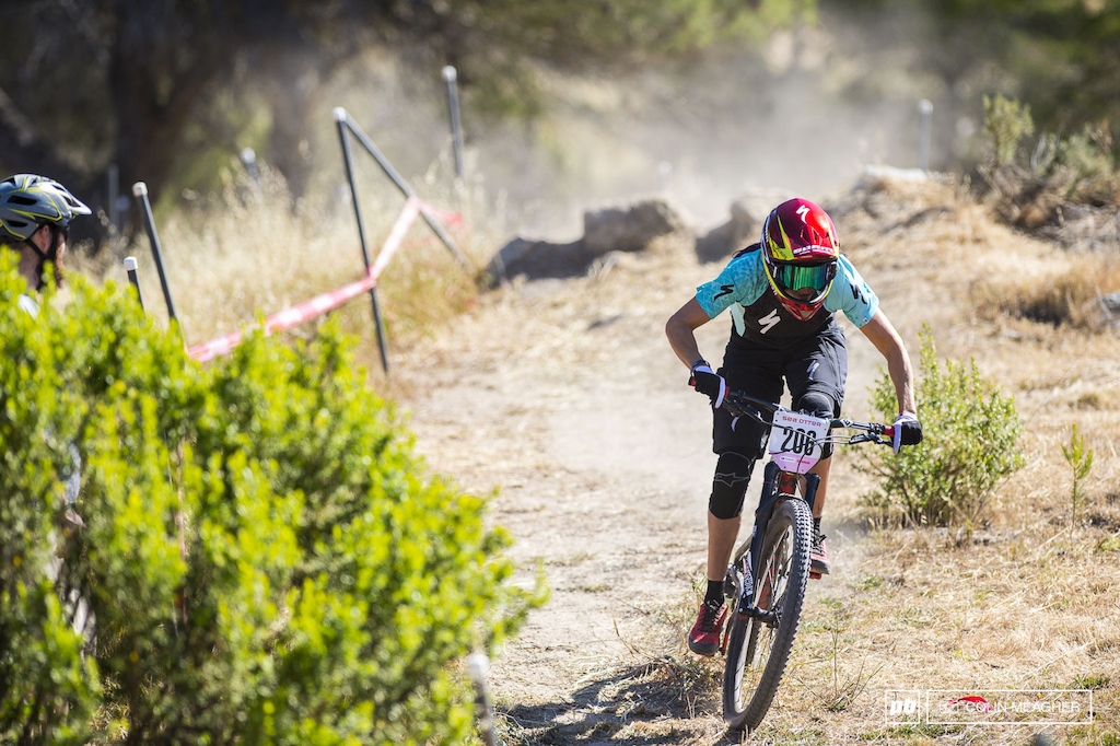 Anneke Beerten taking a "break" from the EWS race series to slaughter the women's Pro field here at the Sea Otter Classic. 22 second win. On a short course like this one, that's an eternity.