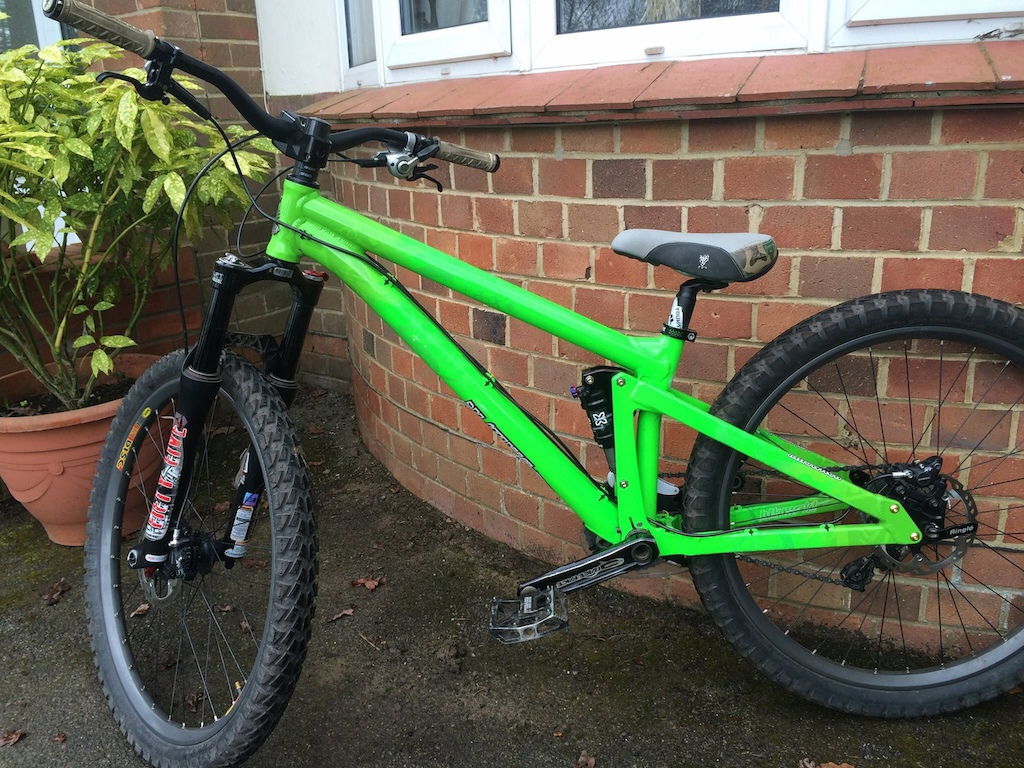 New frame (ignore the build, only good photo I have at the minute)