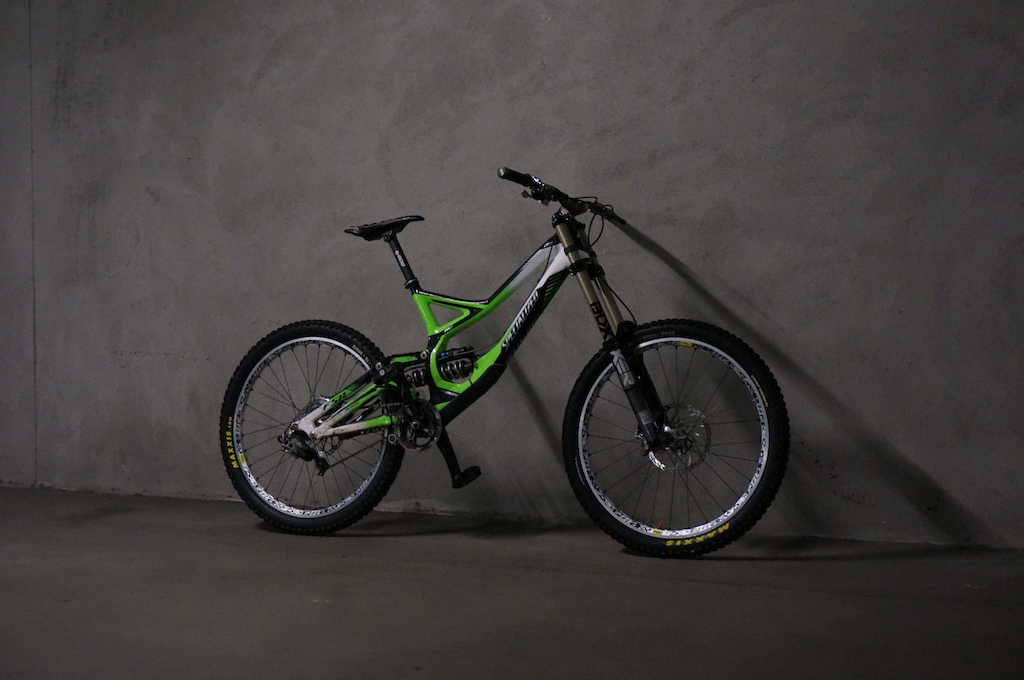 2012 Specialized Demo 8 Large ***PRICE DROP EUR 750***