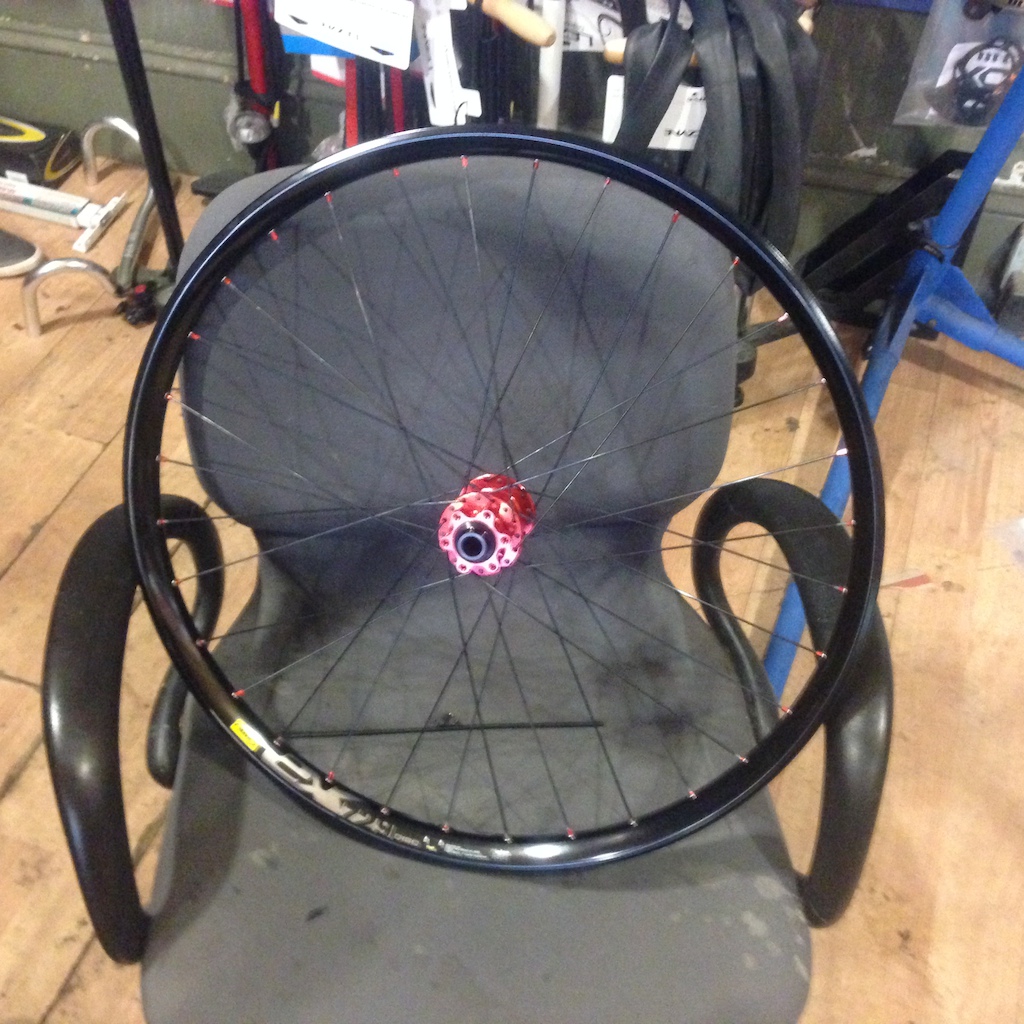 the starting of the new wheel set for my bike 
Mavic Ex 729 hob pro 2 hubs