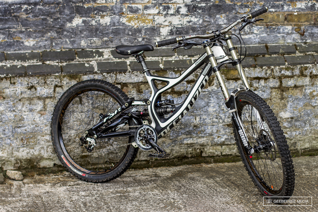 For sale: Specialized Demo 8 Carbon 2013 http://www.pinkbike.com/buysell/1766937/