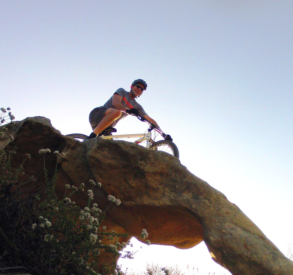 Taking the rock arch drop between Mathis and Carwreck Trails in Aliso and Wood Canyons Park, Laguna Beach, CA.