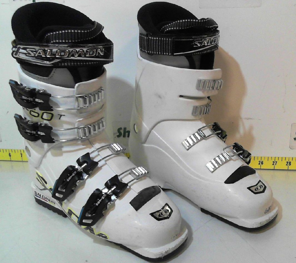 2014 Salomon X3 60 T Energyzer ski boots - free US shipping