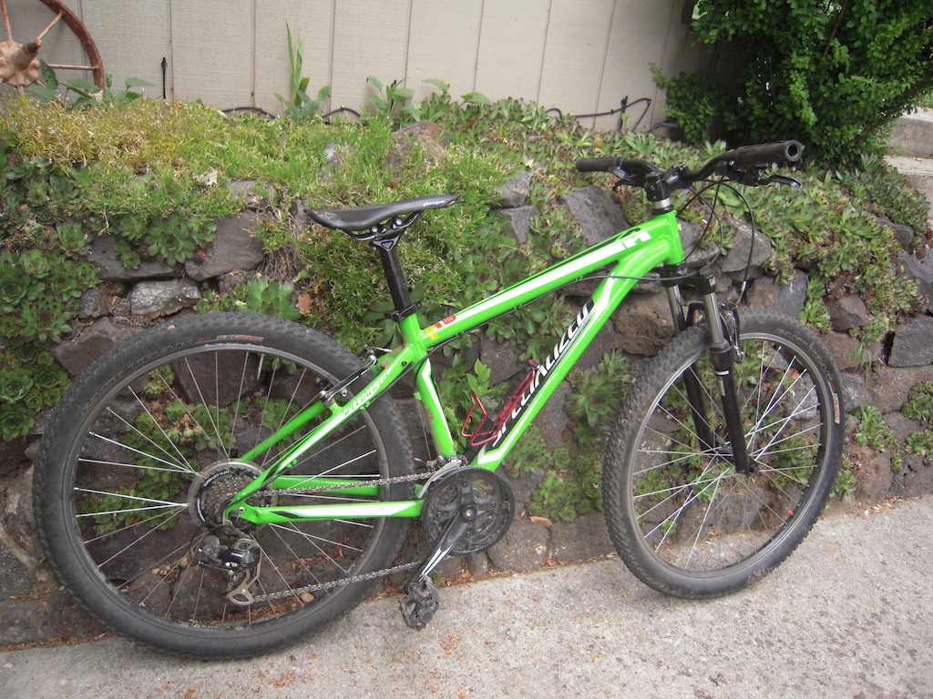 2013 green spessalized hotrock