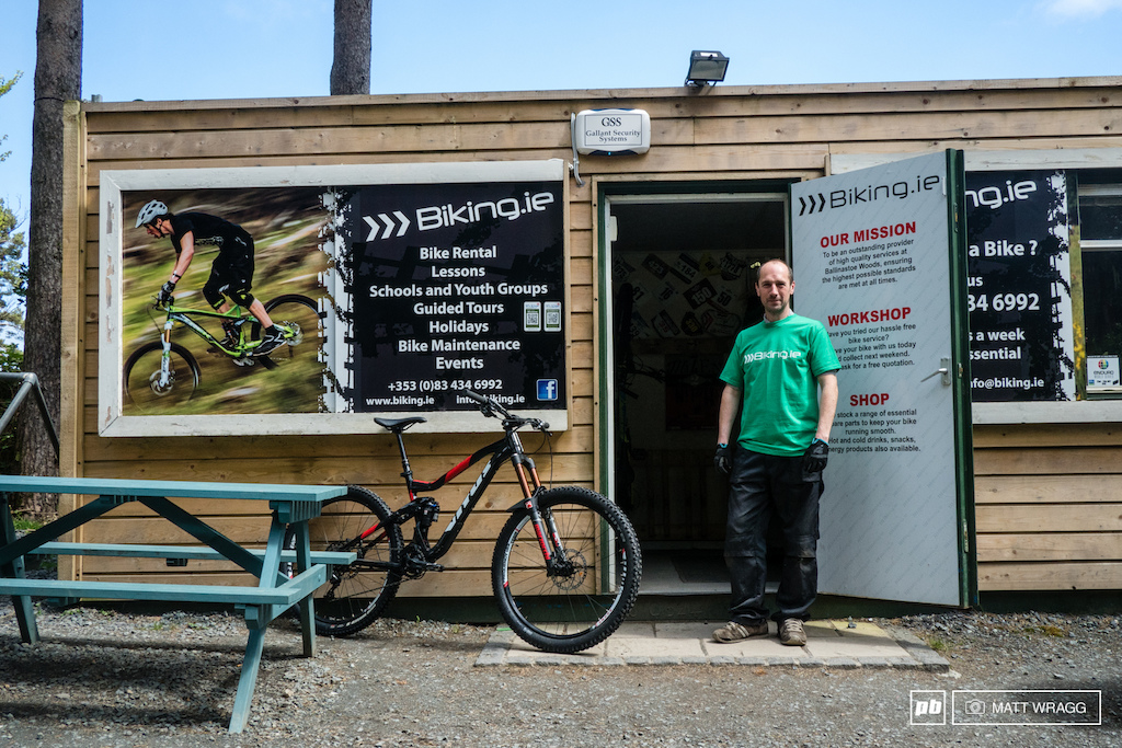 Race organisers, Biking,ie, are based a few miles away from Wicklow at the Ballinastoe trail centre.  as well as running the biggest national enduro series here in Ireland for a good few years now, Niall and his crew have raced all over Europe.