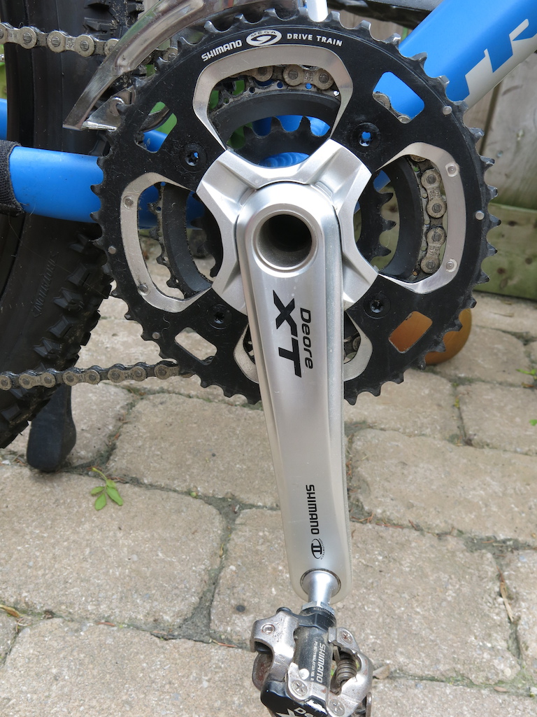 2012 Trek 6500 with Shimano Deore XT Groupo, DT Swiss wheels...