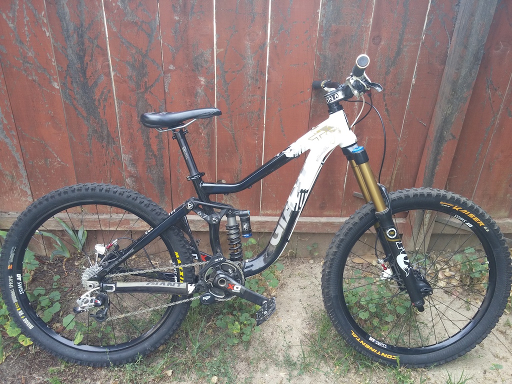 2012 Giant Reign X1 DH Downhill Freeride FR Size. Small
