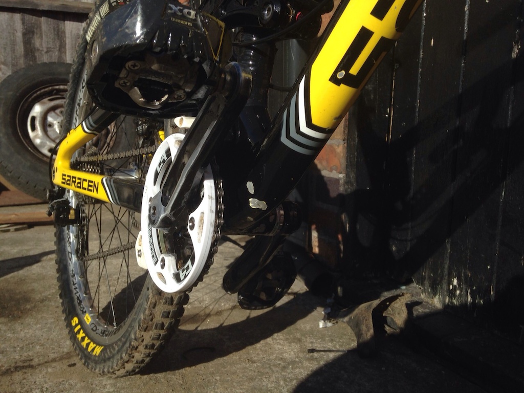 2013 Saracen Myst DH Bike - Fox 40 and Shimano Downhill Mountain