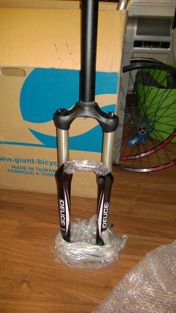 0 RST Deuce 140mm 1.5 steertube