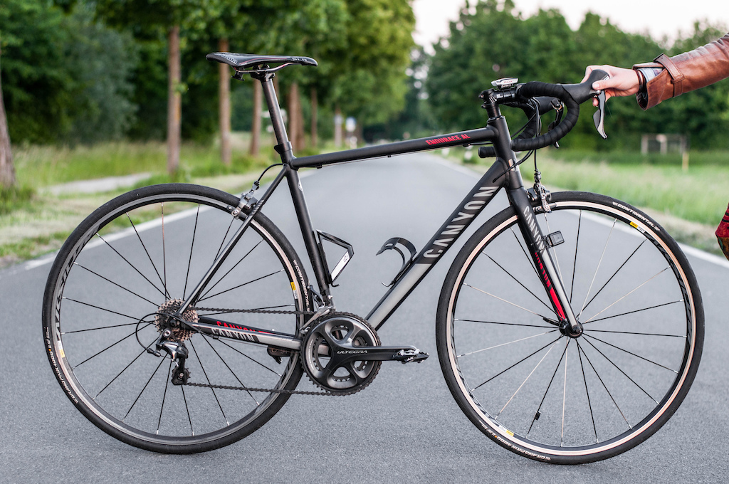 Canyon Endurace AL 7.0 with shorter stem and other saddle