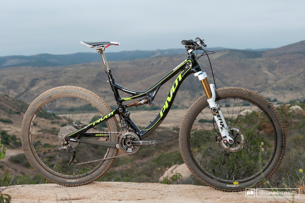 2014 pivot store mach 4