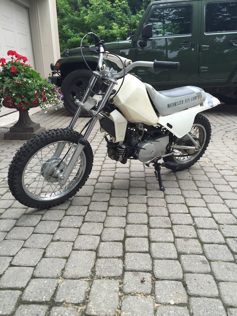 0 80cc Motorized Fun company dirt bike