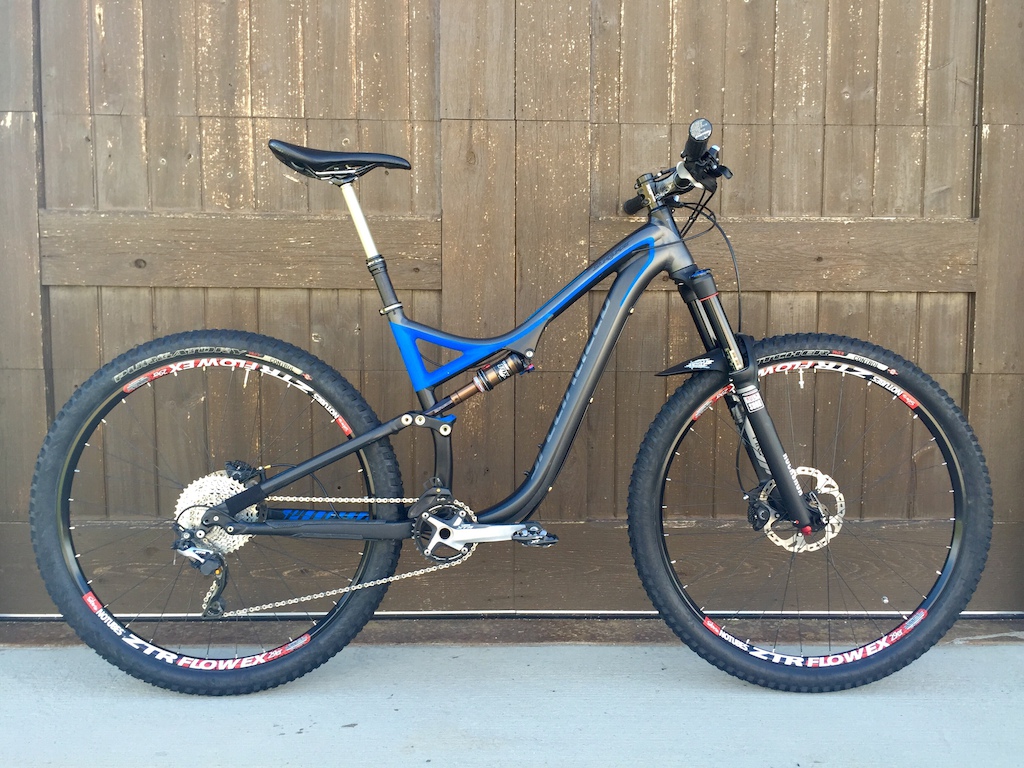 The Stumpy before a couple changes for the Enduro season. 29.9lbs with pedals as pictured.