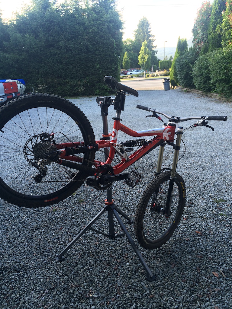 2009 Devinci Wilson 3