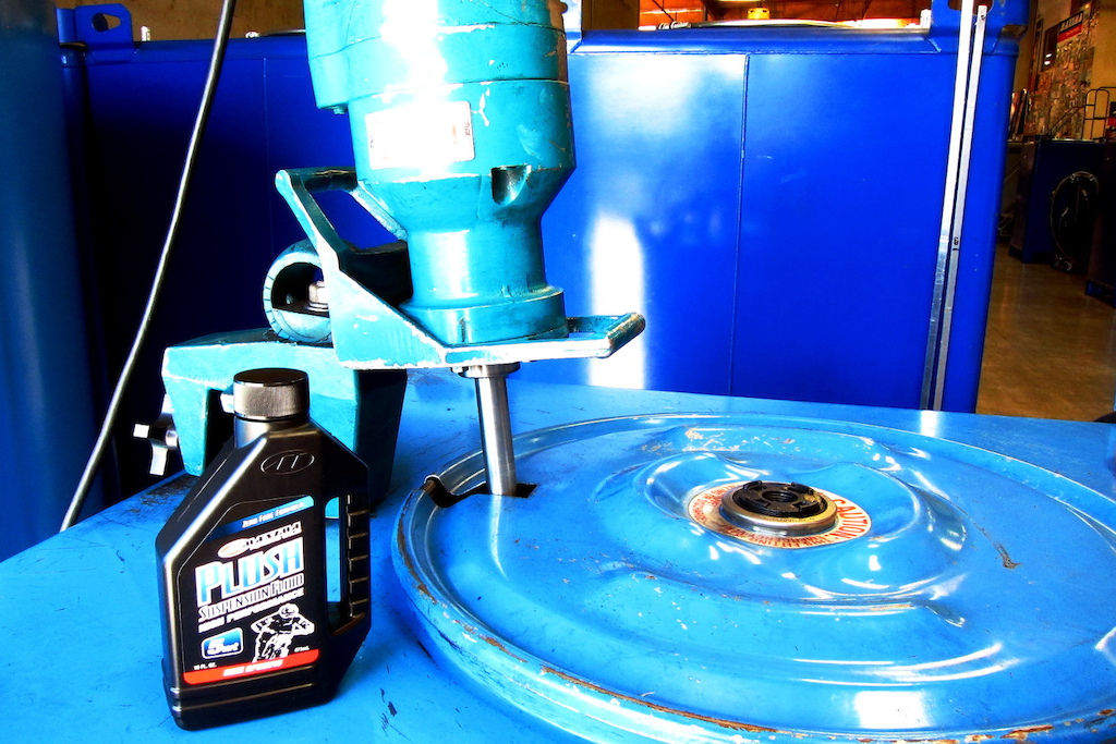 Maxima Plush Suspension fluid