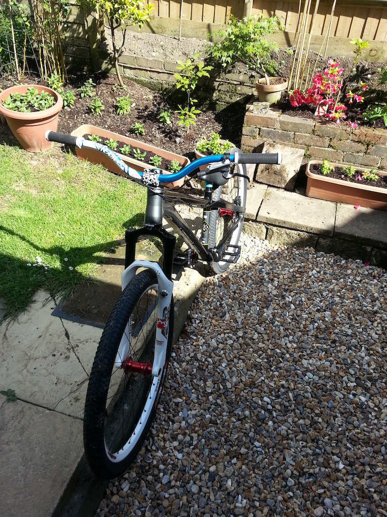 ns proof handlebars look boss with the new frame i think