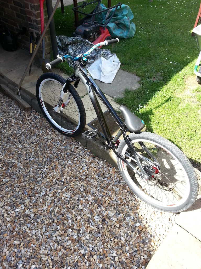 My new saracen alx 2014 with halo chaos wheels on the supadrive rear hub. super light bike and rides amazing
