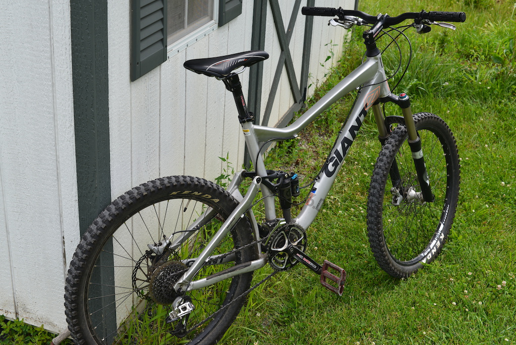 2009 Giant Reign 0