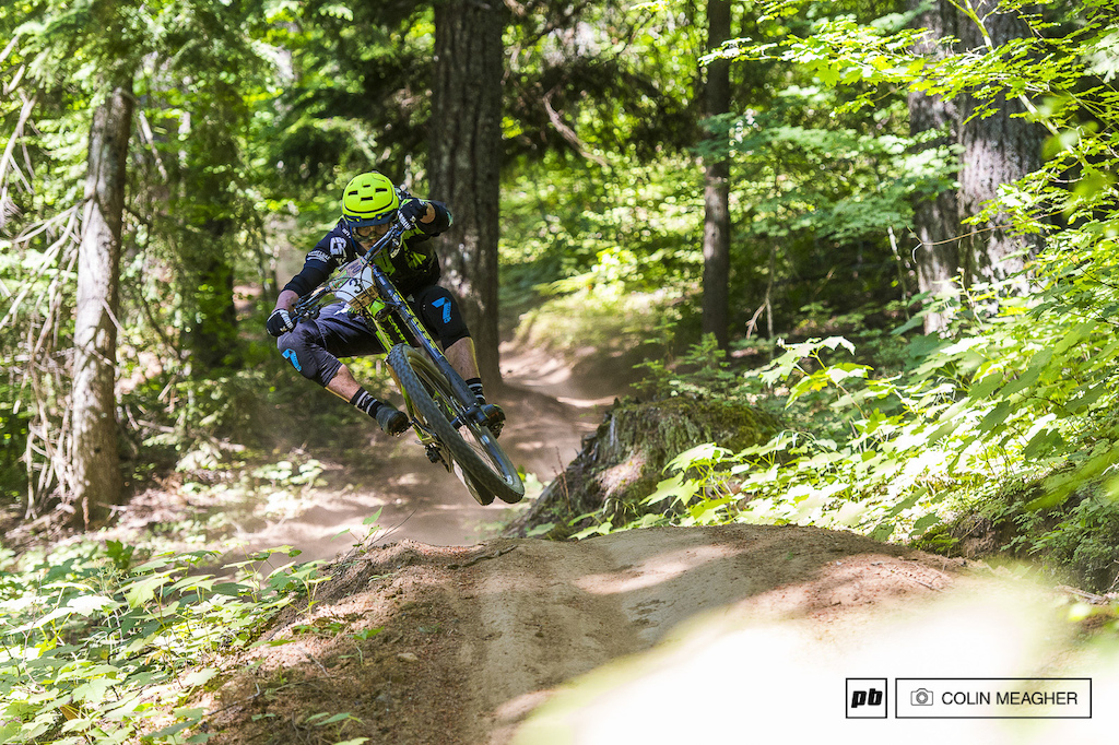 Marco Osborne was unable to hit the Bend OR race due to the Tweed Valley EWS race but he was more than willing to throw down in the dust on Dirt Surfer.