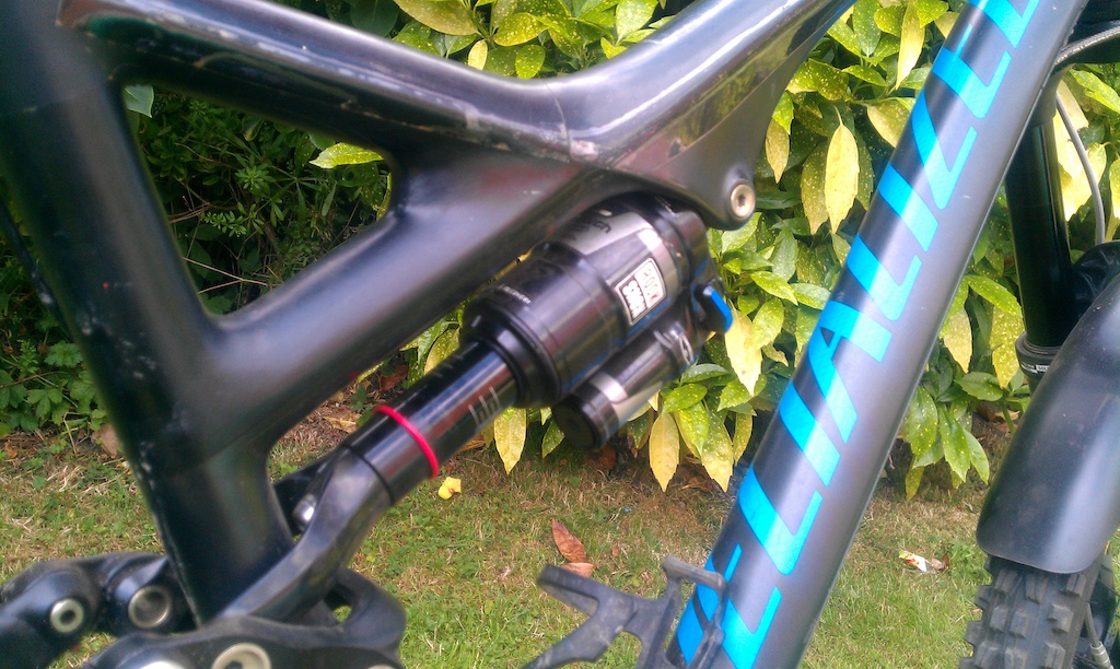 Rockshox Debonaire with front offset bushing.  This rear shock is excellent and transforms the back end of the bike... it feels much more supported and progressive, with vastly improved mid-stroke.  The bike feels like its gained 30mm rear travel