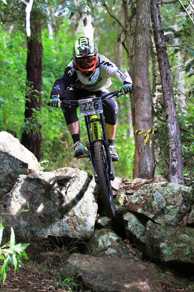 South East Queensland DH Round 4 -  Cedar Creek, Hells Descent track, bottom rock drop #strathpinecycles #supersportsau #transitionTR500 #transitionbikes