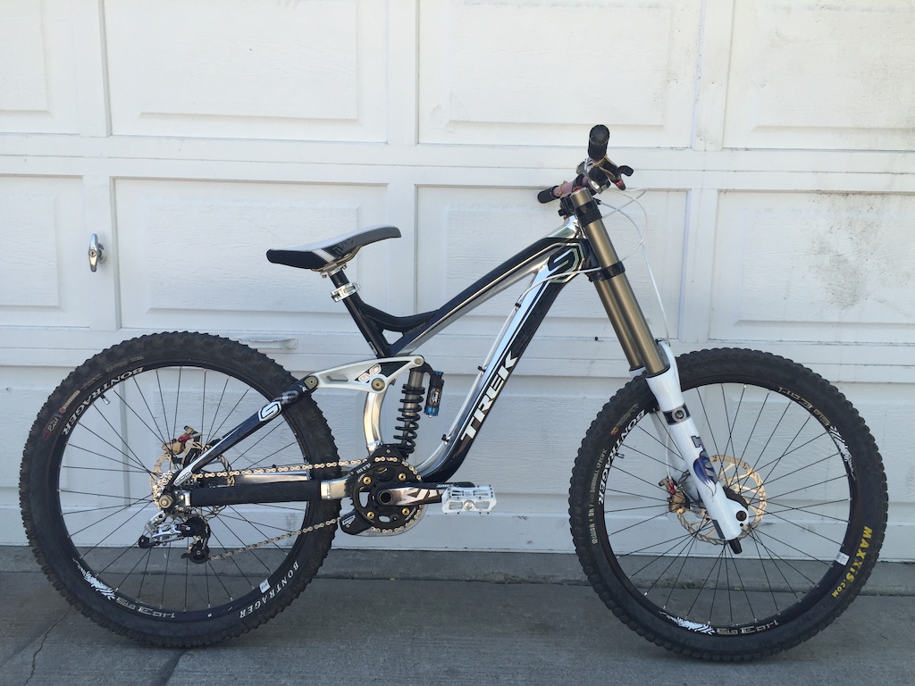2009 Trek Session 88 DH