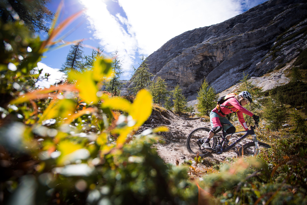 So many different kind of riding on one trail down to the „Pragser Wildsee“

Pragser Dolomites in fall 2013 - images by David Schultheiss