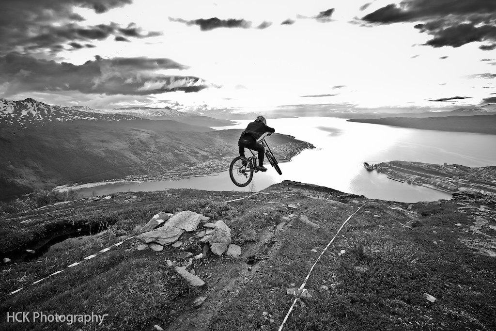 Insane backdrop at Narvik during the practice for the National Champs. in Norway.