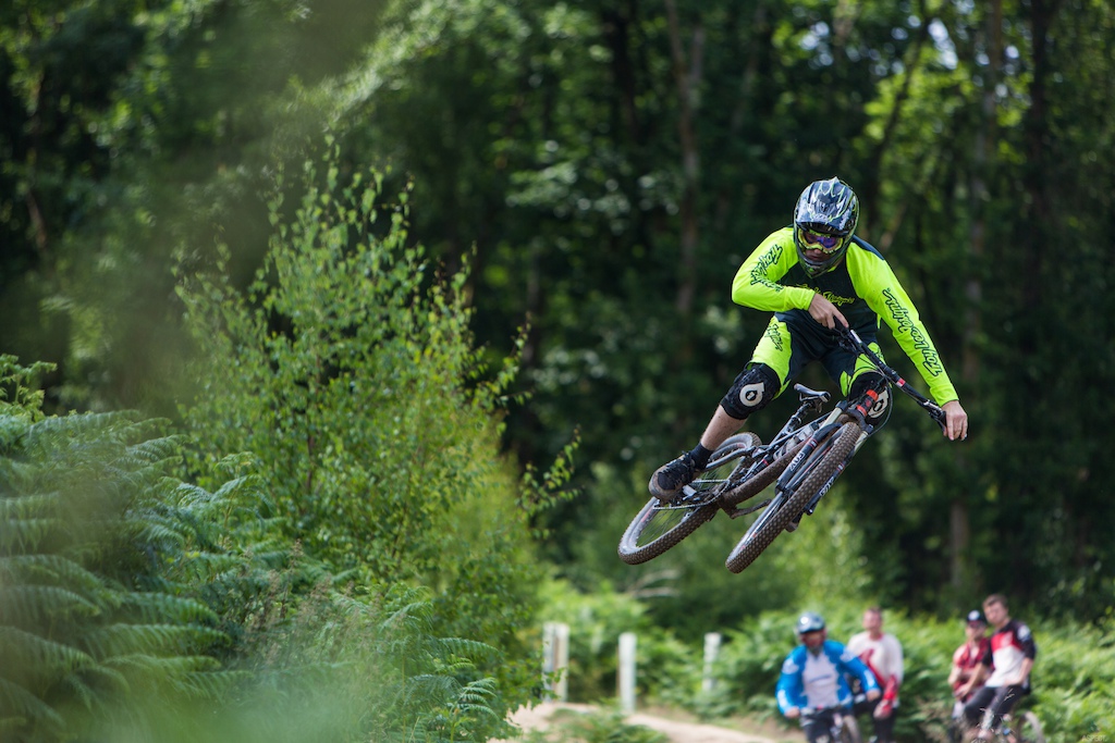 Images for the 2015 Bell Ride Free // Forest Of Dean

Bell / Aspect Media