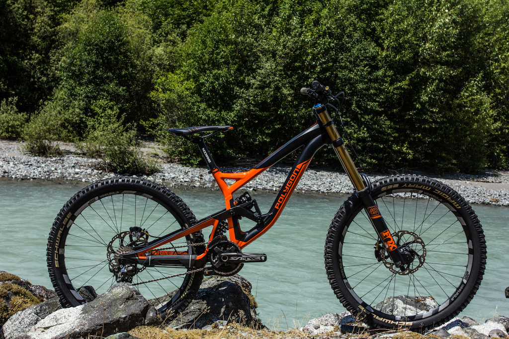 Polygon deals collosus dh8