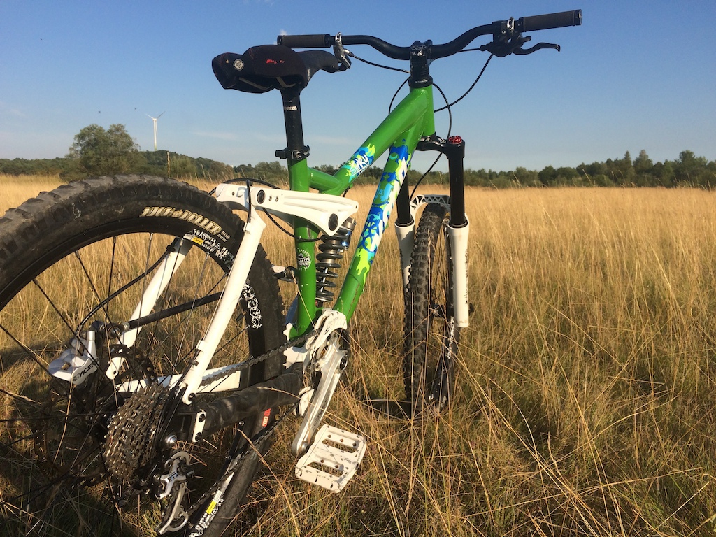2009 Kona Stinky Deluxe in 1A Zustand