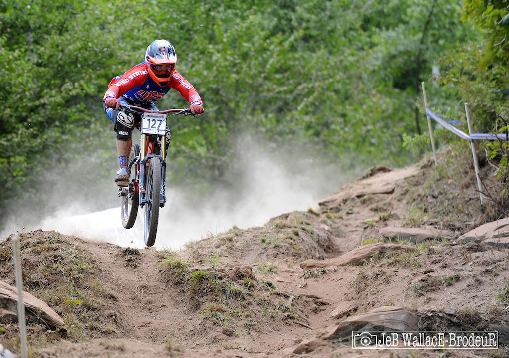 Vittoria Eastern States Cup Race the World DH