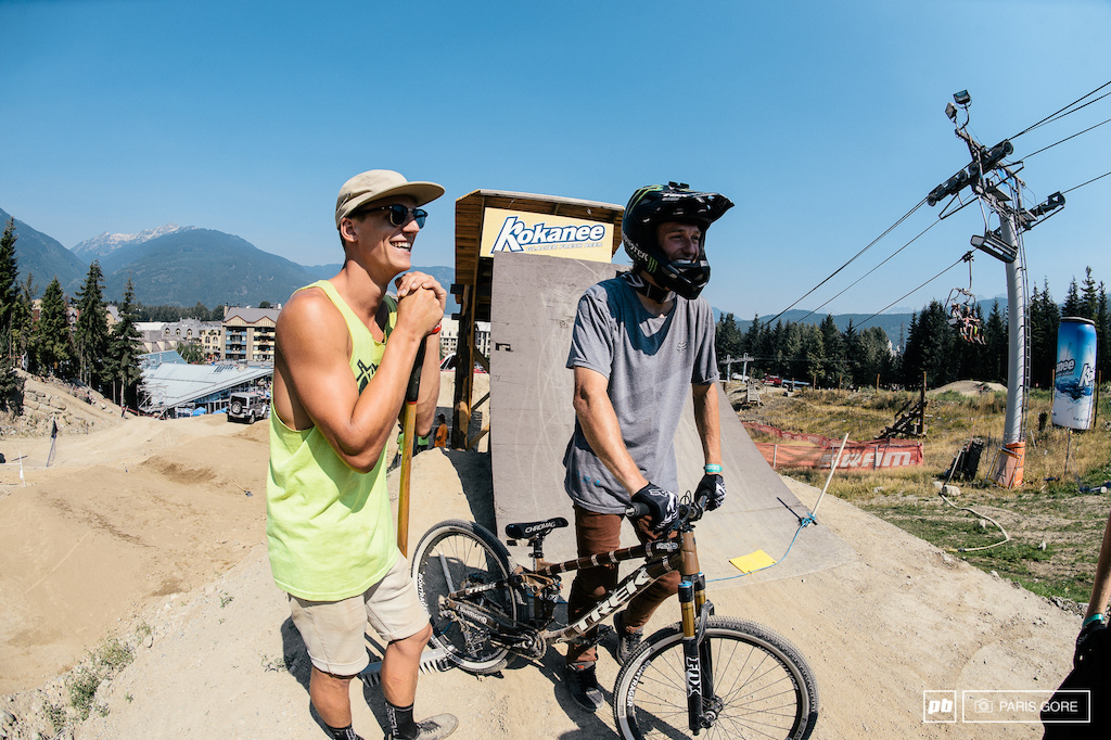Brett Rheeder and Dustin Gilding having a course discussion. Lot s of man hours to make this years course running smooth.