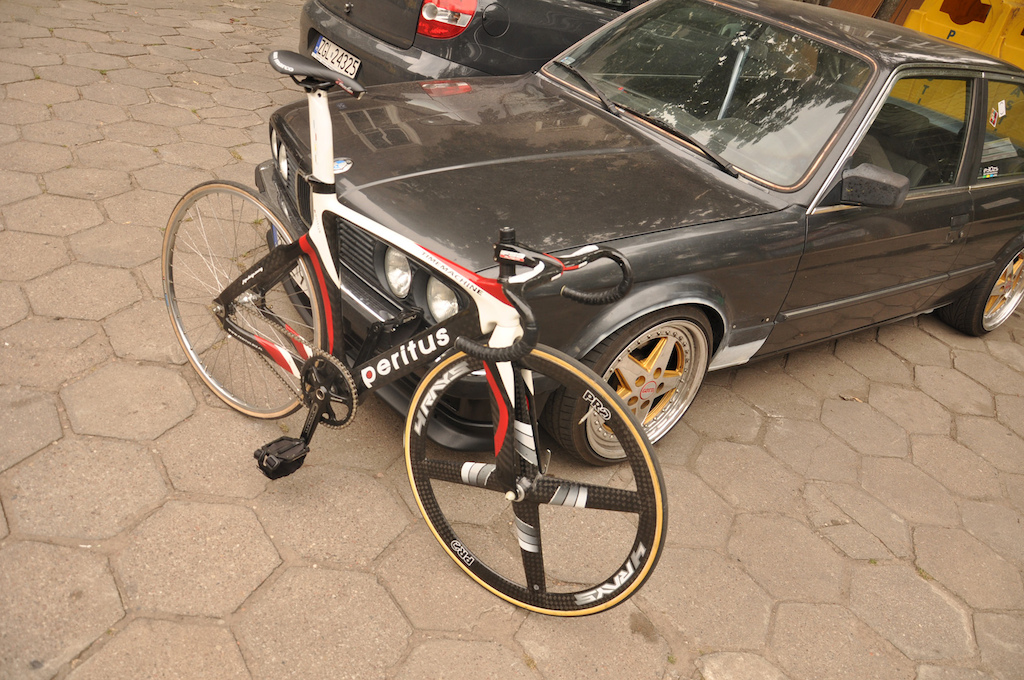 Peritus Time Machine with my BMW 318i 1986'