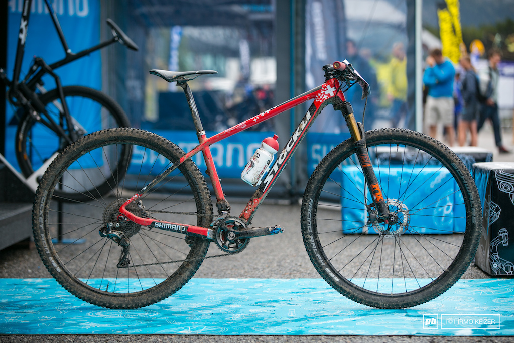 Jolanda Neff's Stöckli. Neff opted for her hardtail on the course today.