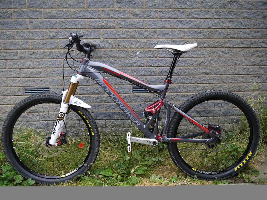 2013 Mondraker Foxy RR - Excellent Condition with upgrades