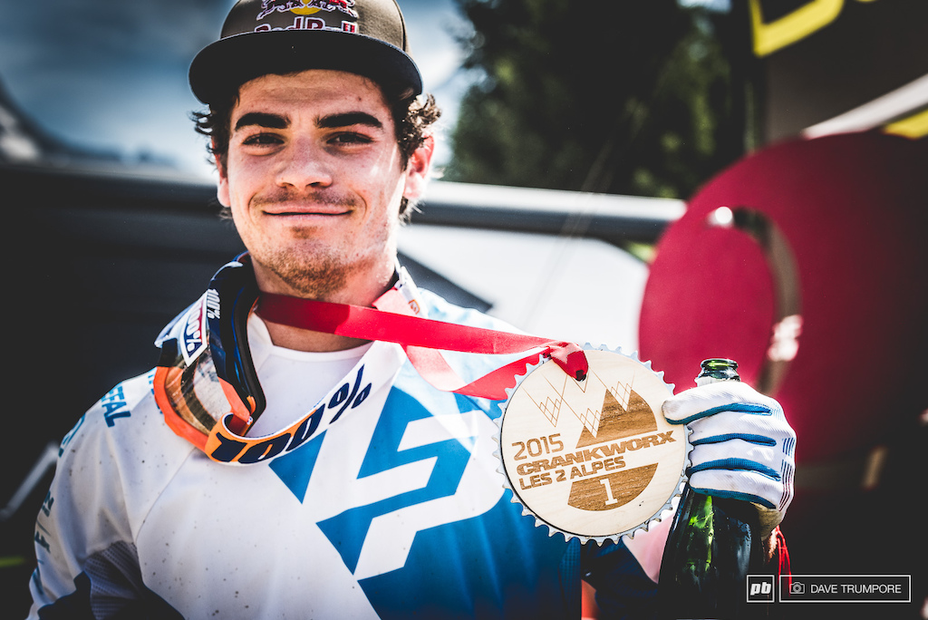 Loic would make it 2 for 2 in the Crankworx series, backing up his win from NZ with another in Les 2 Alps.