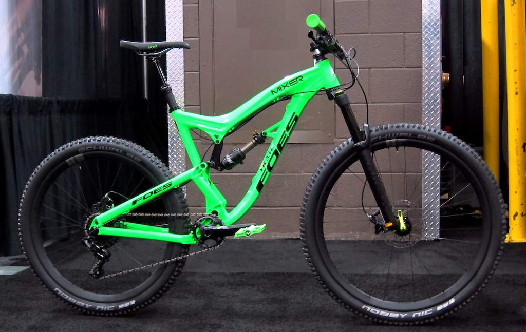 Brent Foes revisits the dual-diameter wheel concept with the Mixer Trail Interbike 2015