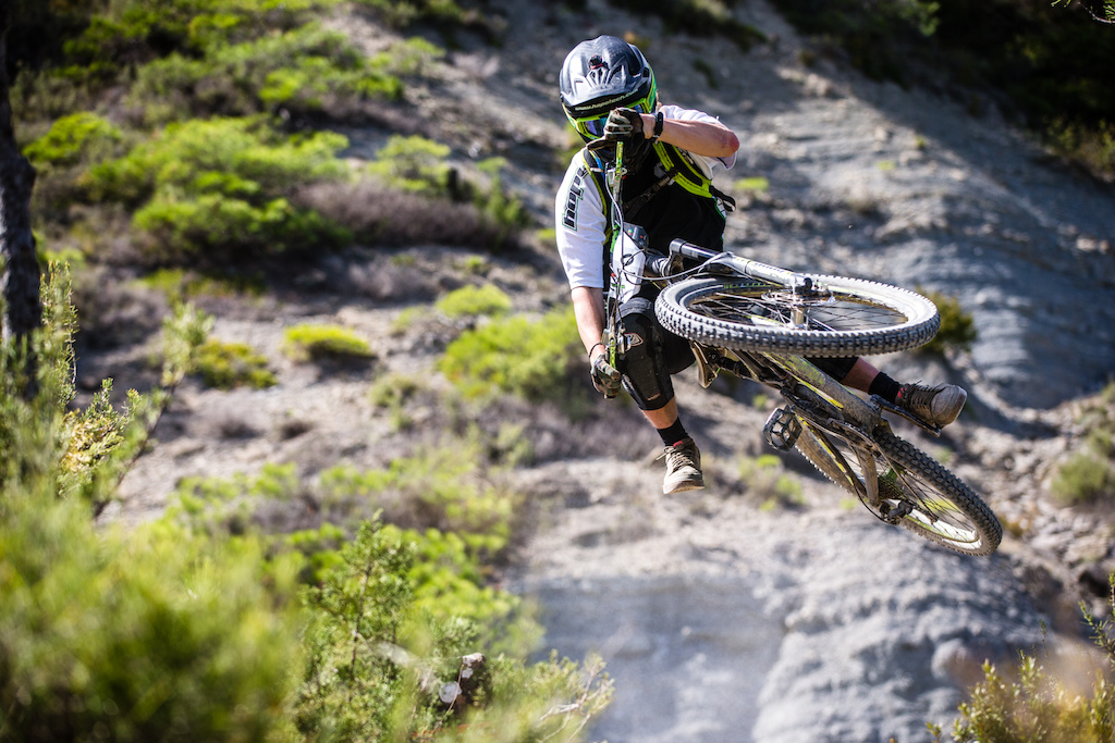 Joe Flanagan has taken time off his freeriding exploits to come and get back to enduro racing this weekend, but he was still sending the sketchiest lips and making it look easy.